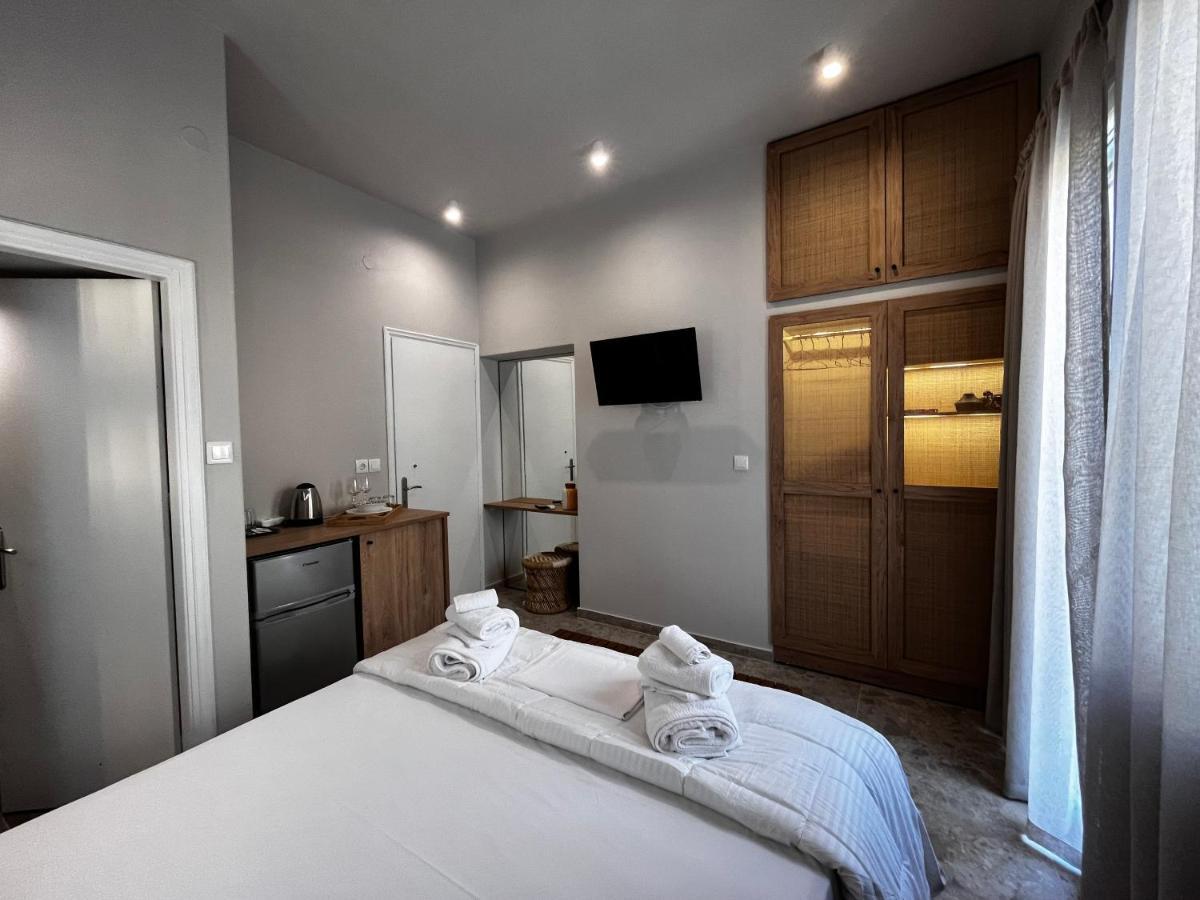 Orfeas Luxury Rooms & Studio Skopelos Town Ngoại thất bức ảnh
