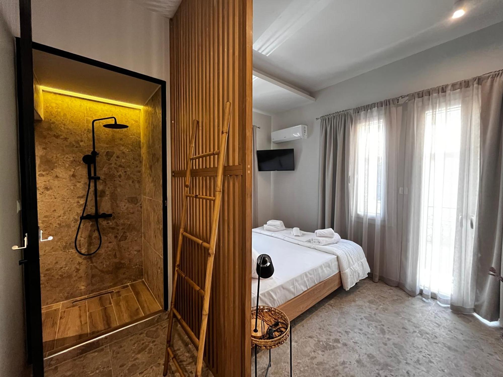 Orfeas Luxury Rooms & Studio Skopelos Town Ngoại thất bức ảnh